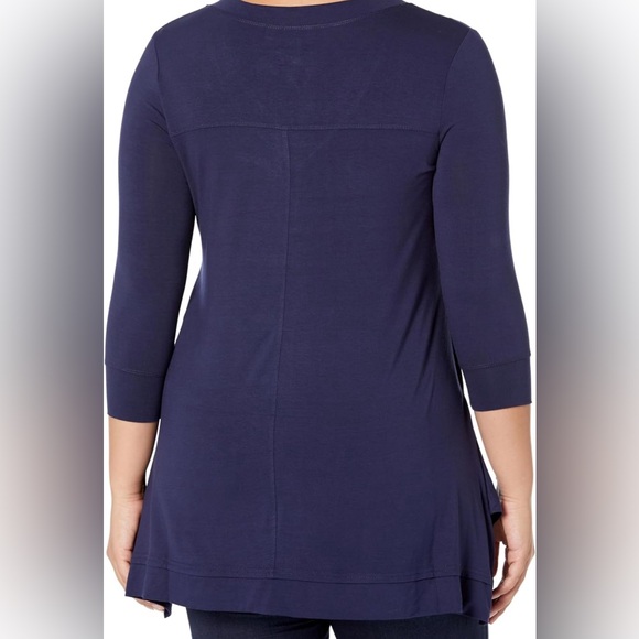 New With Tags, Beautiful Navy Women's Tunic, Size 14, 3/4 Sleeves & V-Neckline - Picture 3 of 17